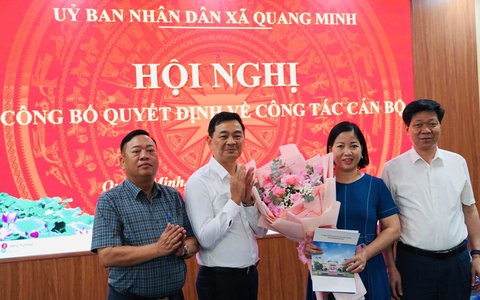 Xã Quang Minh công bố và trao quyết định bổ nhiệm Phó Trưởng Trạm Y tế