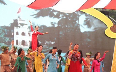 Phát động cuộc thi sáng tác bài hát về ngành Văn hóa, Thể thao và Du lịch