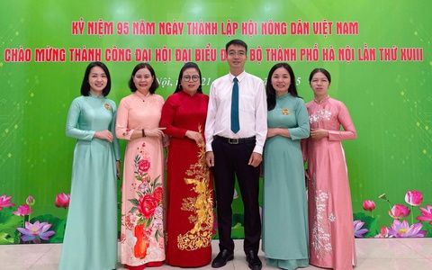 HỘI NÔNG DÂN XÃ THƯ LÂM VINH DỰ ĐÓN NHẬN NHIỀU THÀNH TÍCH TIÊU BIỂU NĂM 2025