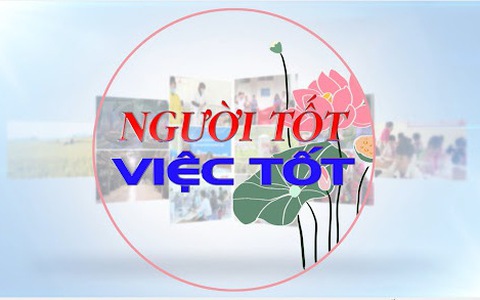 CÔNG AN XÃ HỒNG VÂN KỊP THỜI GIÚP ĐỠ, BÀN GIAO AN TOÀN NGƯỜI ĐI LẠC CHO GIA ĐÌNH