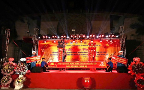 Đêm liên hoan văn nghệ chào mừng thành công Đại hội Đảng bộ Thành phố Hà Nội nhiệm kỳ 2025 – 2030.