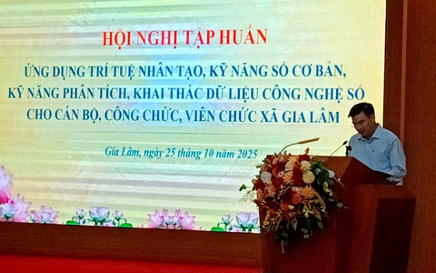 UBND xã Gia Lâm tổ chức hội nghị tập huấn ứng dụng trí tuệ nhân tạo và kỹ năng số cho đội ngũ cán bộ,công chức, viên chức