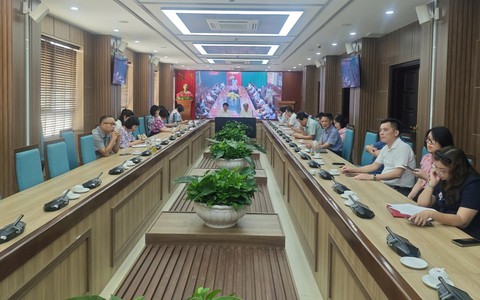 Thường trực Thành ủy - HĐND - UBND TP Hà Nội giao ban với các xã, phường Quý III/2025: đẩy mạnh phân cấp, phân quyền toàn diện và thực chất
