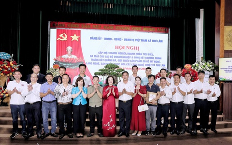 Xã Thư Lâm tổ chức Hội nghị gặp mặt doanh nghiệp, doanh nhân tiêu biểu, ra mắt CLB doanh nghiệp và Tổng kết chương trình trưng bày, quảng bá, giới thiệu sản phẩm đồ gỗ mỹ nghệ làng nghề sản phẩm ocop, hoa, cây cảnh nghệ thuật.