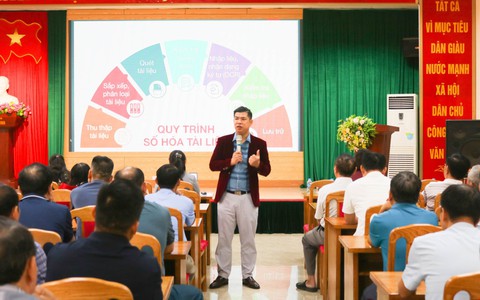 BỒI DƯỠNG NGHIỆP VỤ CÔNG TÁC MẶT TRẬN NĂM 2025: ĐẨY MẠNH CHUYỂN ĐỔI SỐ, NÂNG CAO HIỆU QUẢ TRUYỀN THÔNG CƠ SỞ