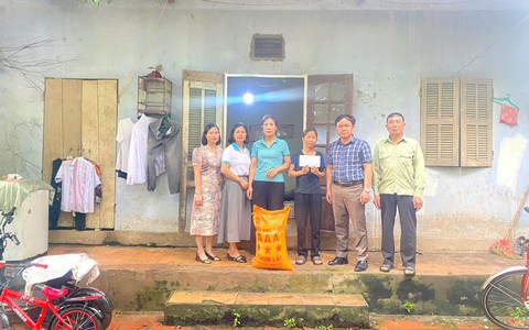 Tấm lòng thiện nguyện lan tỏa giá trị nhân văn của Chủ nhiệm CLB Dân ca xã Tiến Thắng