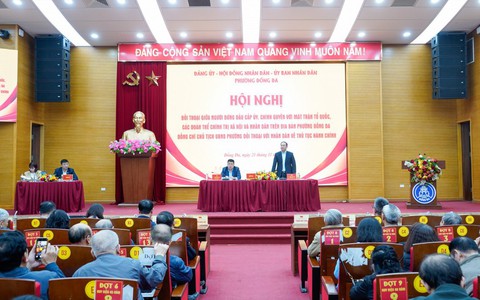 Nhiều “điểm nghẽn” hành chính, chuyển đổi số được tháo gỡ tại đối thoại ở phường Đống Đa