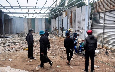 UBND phường Đại Mỗ tổ chức cưỡng chế, khắc phục hậu quả đối với các công trình vi phạm trật tự xây dựng