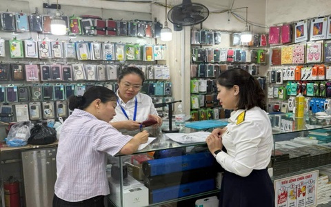 Thuế cơ sở 3 thành phố Hà Nội đồng hành cùng Hộ kinh doanh trong giai đoạn 60 ngày cao điểm chuyển đổi mô hình từ thuế khoán sang kê khai