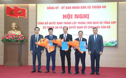 Hội nghị công bố Quyết định thành lập Trung tâm Dịch vụ tổng hợp xã Thuận An và các quyết định về công tác cán bộ