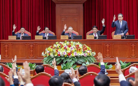 HỘI NGHỊ TRUNG ƯƠNG 15: THỐNG NHẤT THÔNG QUA BÁO CÁO VỀ CÔNG TÁC NHÂN SỰ CỦA ĐẢNG