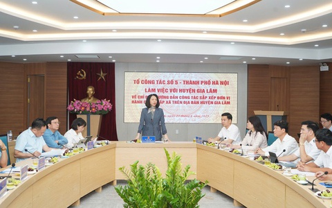 Phó Chủ tịch UBND thành phố Hà Nội Vũ Thu Hà làm việc với huyện Gia Lâm về công tác sắp xếp đơn vị hành chính cấp xã