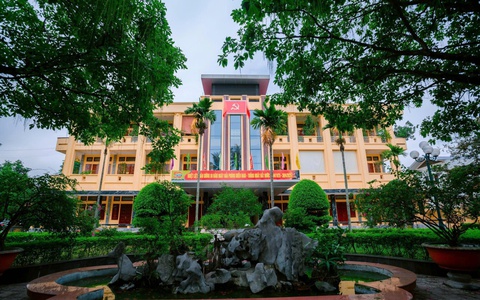 Bộ máy tổ chức xã Vân Đình