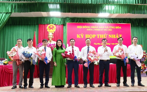 ỨNG HOÀ: TẬP TRUNG CAO ĐỘ, TỔ CHỨC THỰC HIỆN KHẨN TRƯƠNG, QUYẾT LIỆT, ĐỒNG BỘ, HIỆU QUẢ NGHỊ QUYẾT CỦA HĐND XÃ.