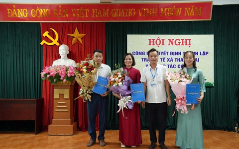 Xã Thanh Oai: Công bố Quyết định thành lập Trạm y tế xã và công tác cán bộ