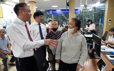 ĐAN PHƯỢNG VẬN HÀNH CHÍNH QUYỀN ĐỊA PHƯƠNG 2 CẤP THÔNG SUỐT, HIỆU QUẢ, NGƯỜI DÂN HÀI LÒNG
