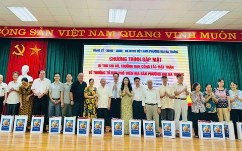 Phường Hai Bà Trưng gặp mặt bí thư chi bộ, tổ trưởng dân phố, trưởng ban công tác Mặt trận