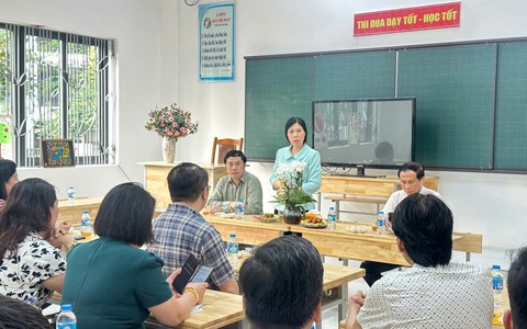 TỪ SỰ QUAN TÂM ĐẾN HÀNH ĐỘNG - LÃNH ĐẠO PHƯỜNG CẦU GIẤY TIẾP SỨC CHO TRƯỜNG TIỂU HỌC HẠ YÊN QUYẾT