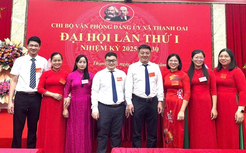 Đại hội Chi bộ Văn phòng Đảng ủy xã Thanh Oai lần thứ nhất, nhiệm kỳ 2025–2030