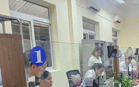 Điểm phục vụ hành chính công phường Nghĩa Đô hết lòng phục vụ người dân