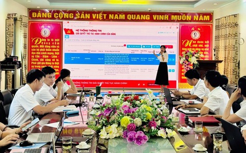 Tập huấn thực hiện thủ tục hành chính của đảng trên Dịch vụ công Quốc gia