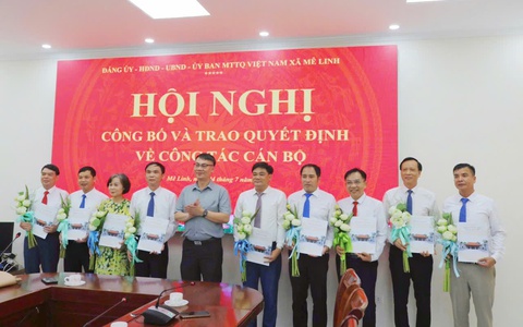Xã Mê Linh tổ chức Hội nghị công bố các Quyết định về công tác cán bộ khối Giáo dục và Trạm y tế trên địa bàn xã