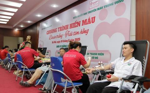 Bệnh viện Đa khoa Ba Vì tổ chức chương trình hiến máu tình nguyện
