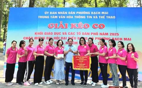 Phường Bạch Mai: 400 vận động viên sôi nổi tranh tài tại Giải kéo co khối giáo dục và tổ dân phố