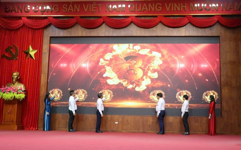 Xã Thạch Thất tổ chức Lễ phát động phong trào “Bình dân học vụ số” – Xây dựng xã hội học tập, công dân số, quê hương số