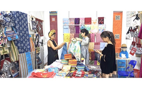 Thông báo về việc mời tham gia Hội chợ Quốc tế Quà tặng hàng thủ công mỹ nghệ Hà Nội năm 2025 (Hanoi Giftshow 2025)