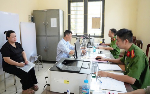 Phường Sơn Tây triển khai cấp, đổi thẻ Đảng viên