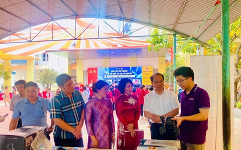NGÀY HỘI TRẢI NGHIỆM TRÍ TUỆ NHÂN TẠO (AI) VÀ ROBOTICS TẠI TRƯỜNG THCS VĨNH HƯNG