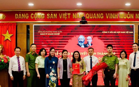 Thanh Xuân thành lập Chi bộ Công ty Đấu giá hợp danh Việt Nam
