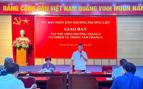 Phường Phương Liệt tổ chức họp giao ban định kỳ tập thể UBND phường tháng 8/2025 và triển khai nhiệm vụ trọng tâm tháng 9/2025