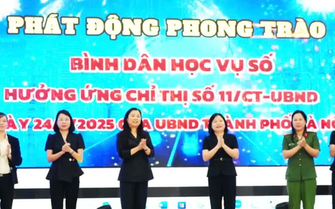 Phát động 