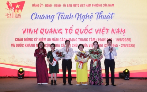 Phường Cửa Nam tổ chức văn nghệ chào mừng ngày lễ lớn của đất nước