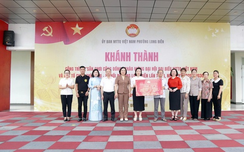 Ủy ban Mặt trận Tổ quốc Việt Nam phường Long Biên tổ chức khánh thành “Sân chơi cộng đồng” chào mừng thành công Đại hội Đại biểu MTTQ Việt Nam phường Long Biên lần thứ I, nhiệm kỳ 2025 - 2030