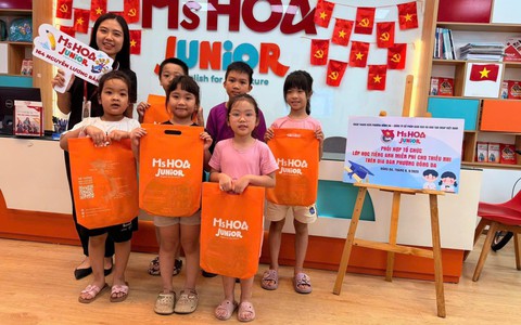 Khép lại thành công chuỗi lớp học tiếng Anh miễn phí dịp hè cho thiếu nhi trên địa bàn phường Đống Đa