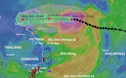 Chủ tịch Hà Nội yêu cầu chủ động, tập trung ứng phó với bão số 9