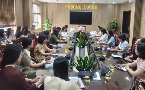 Phường Tây Hồ tăng cường đảm bảo an toàn bữa ăn bán trú cho học sinh