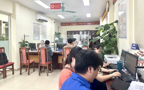 Phường Long Biên: Cải cách hành chính quý III/2025 
- Từ chuyển biến kỹ thuật đến thay đổi văn hóa phục vụ
