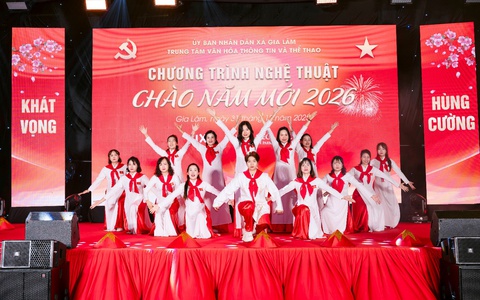 Gia Lâm tưng bừng chương trình nghệ thuật chào năm mới 2026