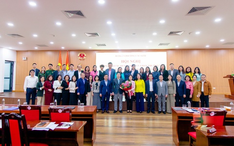 PHƯỜNG CẦU GIẤY THÔNG BÁO QUYẾT ĐỊNH CÔNG TÁC CÁN BỘ