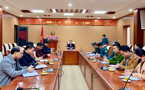 Hội nghị bàn giao chức tránh, nhiệm vụ công tác của Chỉ huy trưởng Ban chỉ huy quân sự xã Đan Phượng.