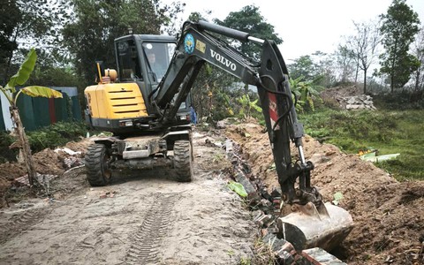 Chấp hành nghiêm quy định pháp luật về đất đai và trật tự xây dựng