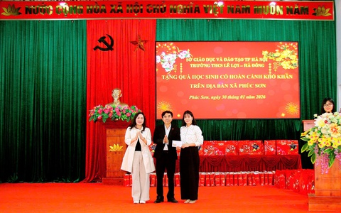 XÃ PHÚC SƠN TỔ CHỨC CHƯƠNG TRÌNH TẶNG QUÀ CHO HỌC SINH CÓ HOÀN CẢNH KHÓ KHĂN NHÂN DỊP TẾT NGUYÊN ĐÁN BÍNH NGỌ 2026