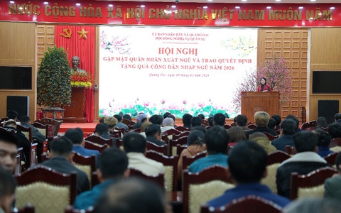 Hội nghị gặp mặt quân nhân hoàn thành nghĩa vụ quân sự trở về địa phương, đồng thời trao quyết định và tặng quà động viên các công dân chuẩn bị lên đường nhập ngũ năm 2026.