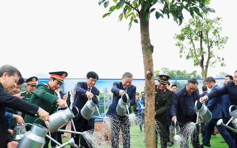 Tết trồng cây - Đời đời nhớ ơn Bác Hồ