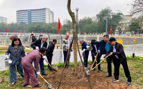 Phường Nghĩa Đô phát động Tết trồng cây Xuân Bính Ngọ năm 2026