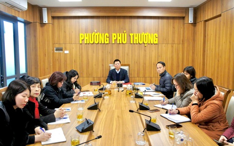 Phường Phú Thượng tham dự họp trực tuyến triển khai nhiệm vụ khắc phục tồn tại trong thực hiện Chương trình hành động số 05-CTr/TU về phát triển Giáo dục và Đào tạo